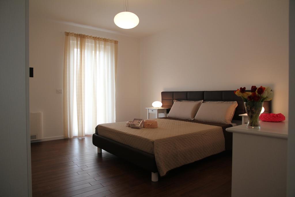 Domusapuliae Apartments Монополи Экстерьер фото