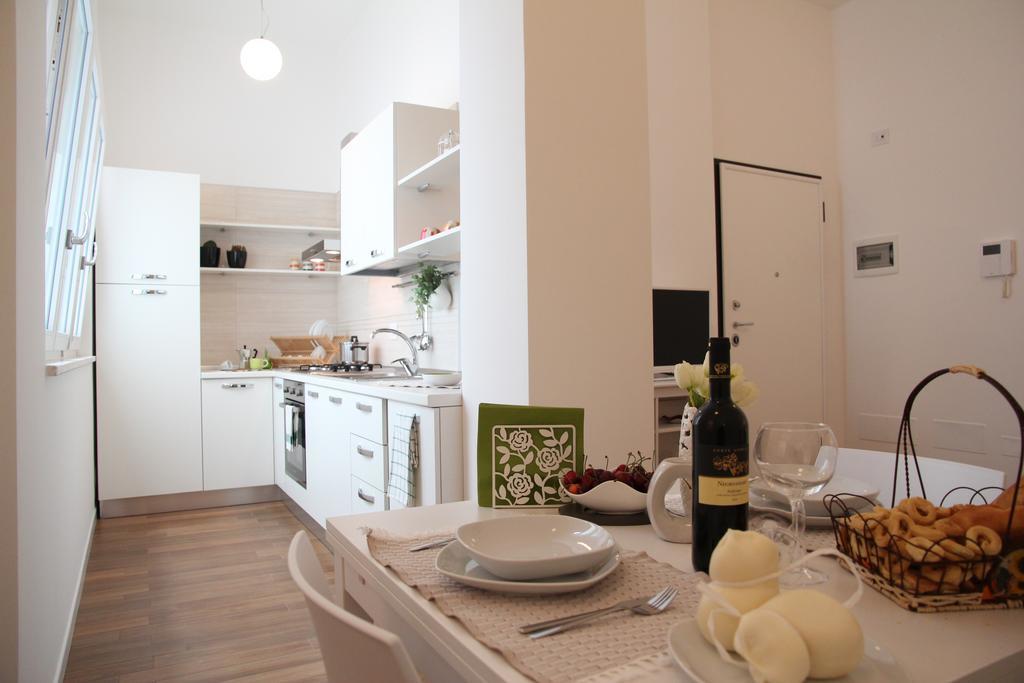 Domusapuliae Apartments Монополи Экстерьер фото