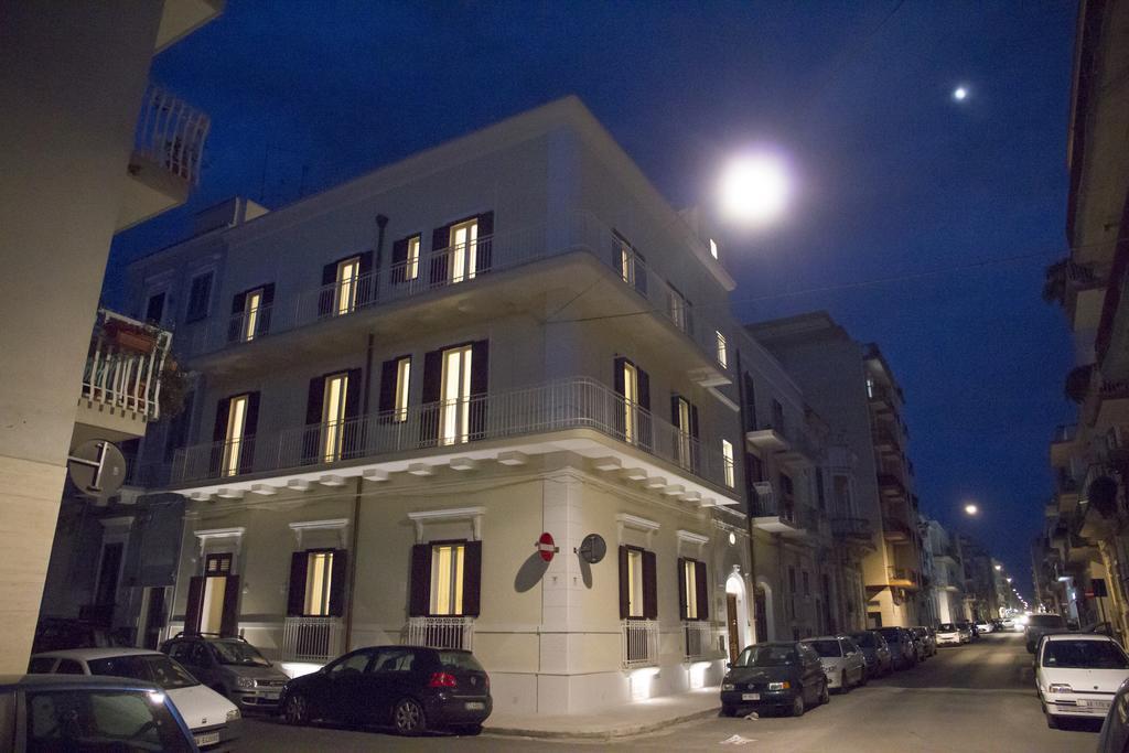 Domusapuliae Apartments Монополи Экстерьер фото
